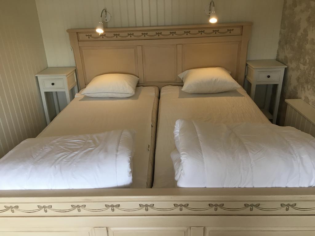 Rättvik Augustas Bed & Breakfast מראה חיצוני תמונה