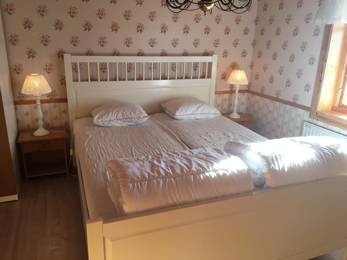 Rättvik Augustas Bed & Breakfast מראה חיצוני תמונה
